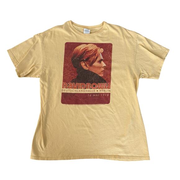 David Bowie 1978 Berlin Concert Tee L Vintage Style Band T-Shirt Reprint Yellow - Picture 1 of 9